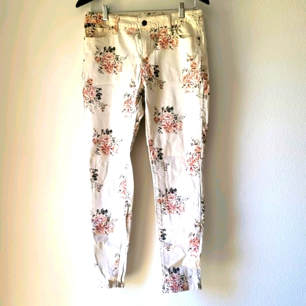 Coco + Jaimeson Floral And Cream Skinny Jeans Size 6